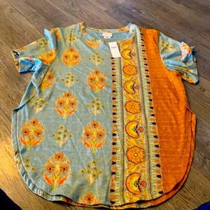 Anthropologie tshirt with high side slits